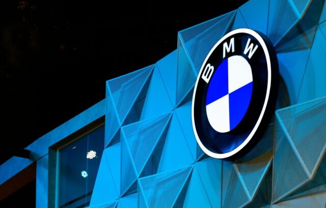 BMW X5 e iX5 a passo lungo