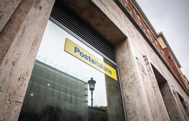 ATM Postamat di Poste Italiane