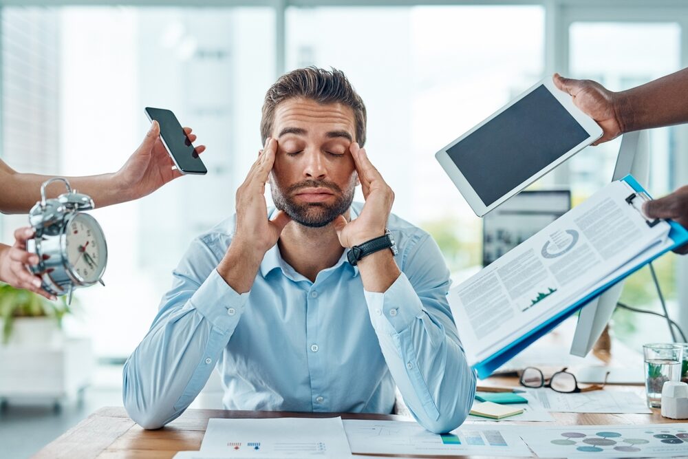 Immagine rappresentativa dello stress nel lavoro tecnologico
