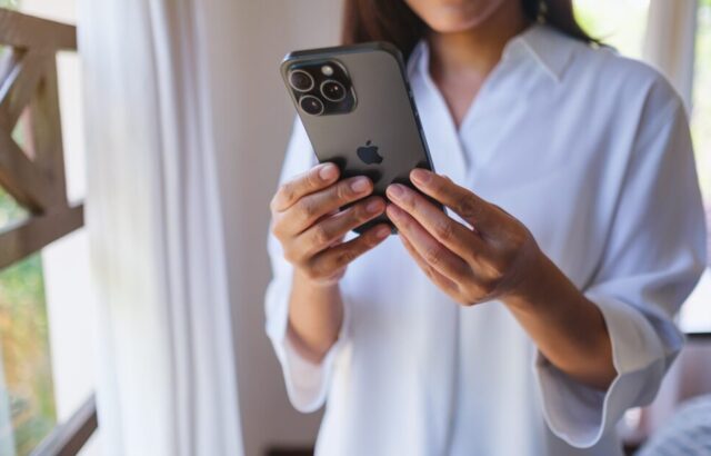 iPhone Ultra in produzione