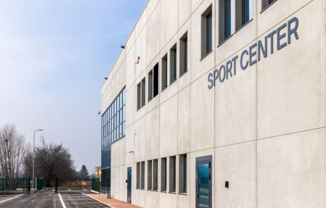Esterno del Santa Corinna Sport Center